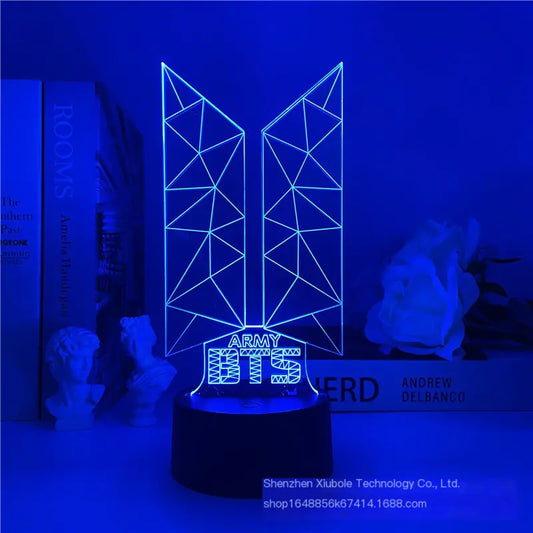 Lámpara Nocturna LED 3D Colorida BTS con Control Remoto USB